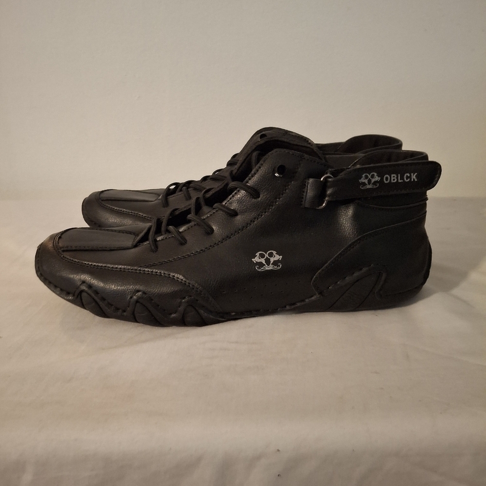 OBLCK Men's All Black Slip On Athletic Shoes With Bungi Laces